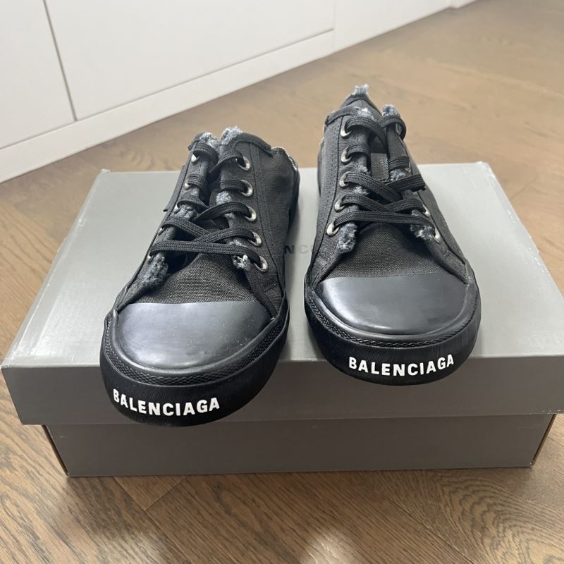 Balenciaga Slippers